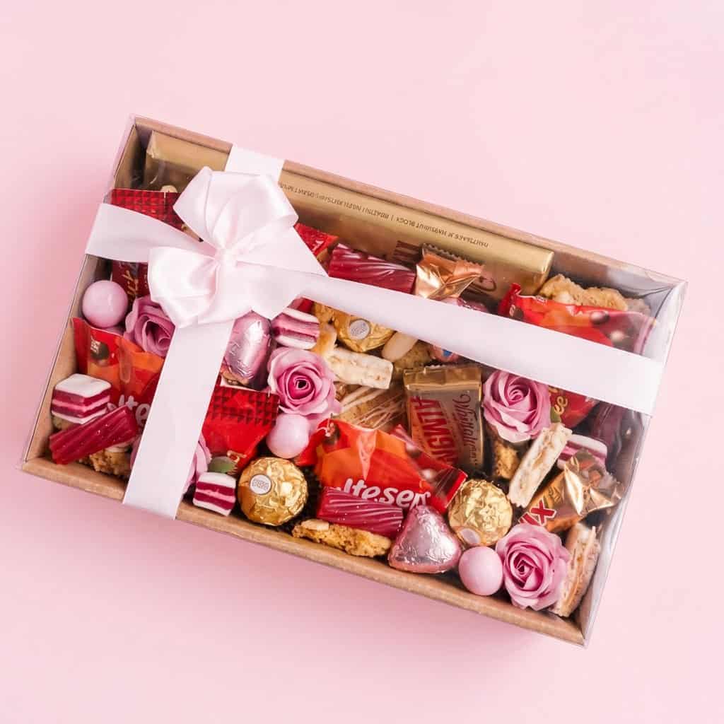 Sweet Celebration Dessert Box – Luxe Gift Edition Sweet Celebration Dessert Box – Luxe Gift Edition