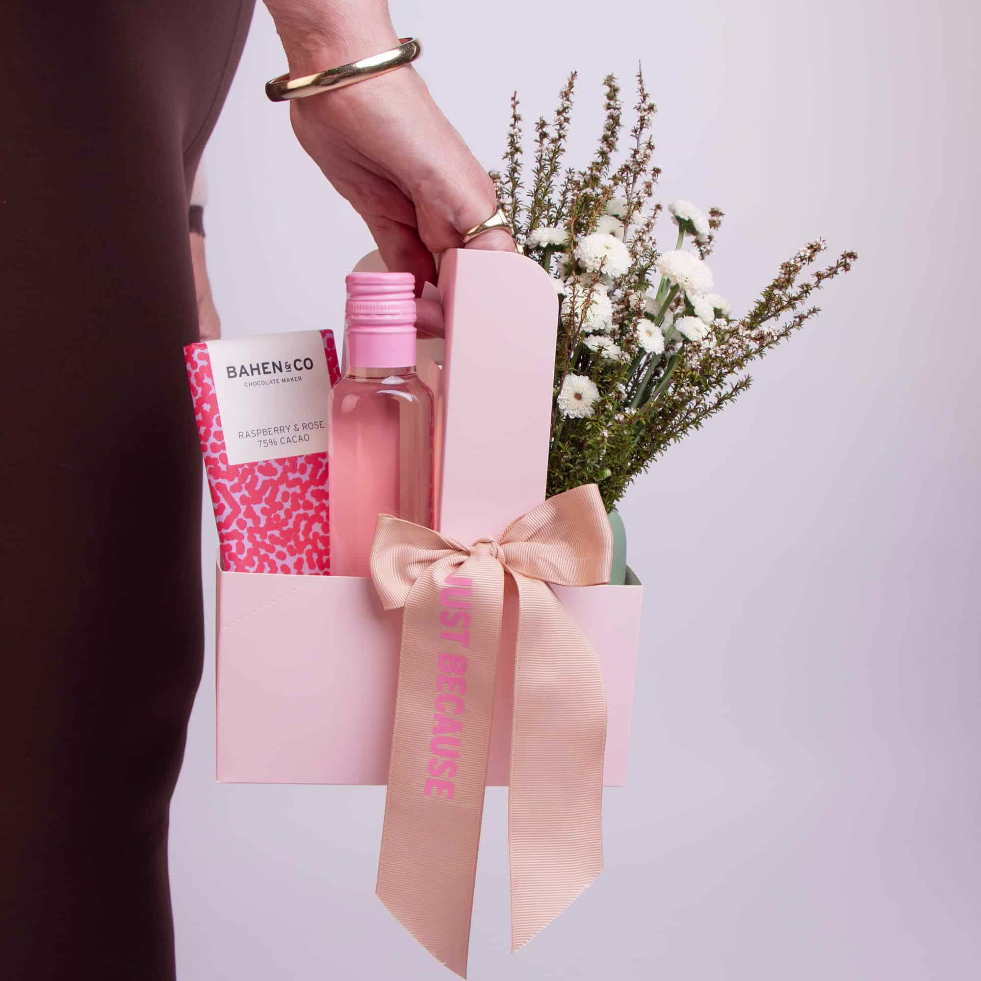 Mini Flowers & Wine Gift Caddy – Petite Hamper Mini Flowers & Wine Gift Caddy – Petite Hamper