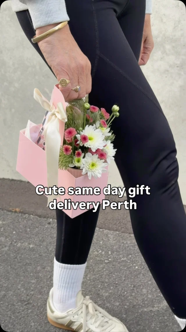 Consider this your sign to send something a little cuter than a text 💐🍫🎀

Our gift caddies are filled with flowers, sweet treats and thoughtful little extras, then delivered across Perth in one of our pink vans 💗

Order before 10am for same day delivery 

#PerthGifts #SameDayDeliveryPerth #PerthSmallBusiness #GiftDeliveryPerth #PerthTikTok